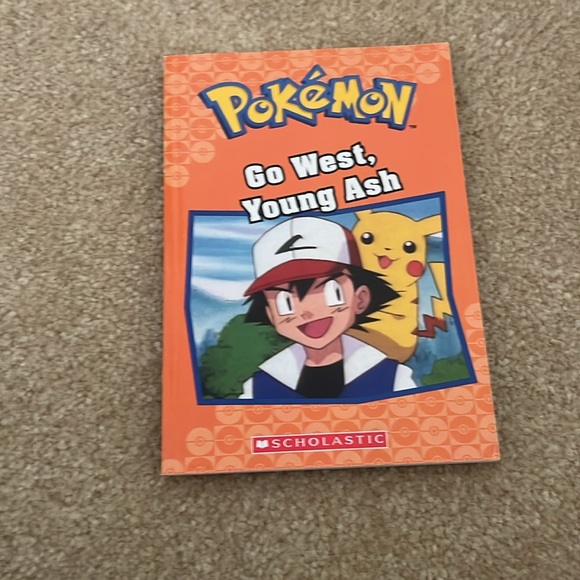 Pokémon Adventure Collection (8 Chapter books inside) - Picture 12 of 12
